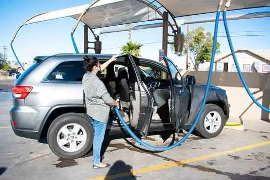 How to Use Free Vacuums at Car Washes