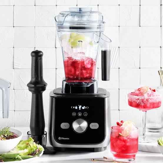 Performance Test: How Well Does the Vitamix Ascent X5 Blend